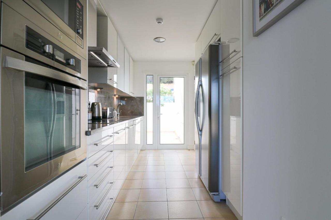 Lovelystay - Divine 3Bdr Duplex House W/ Pool & Garden Patroves Dış mekan fotoğraf